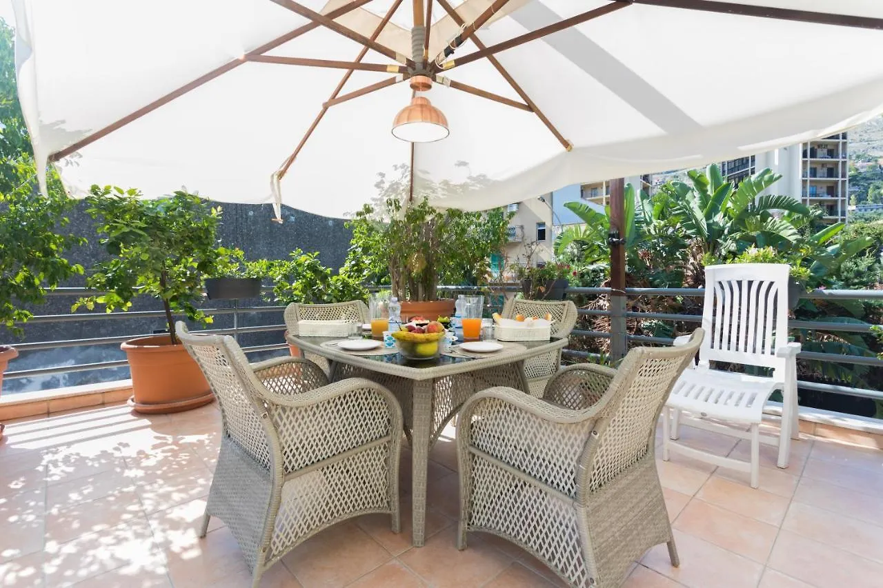 B&B Tiffany Sferracavallo Palerme 3*,  Italie