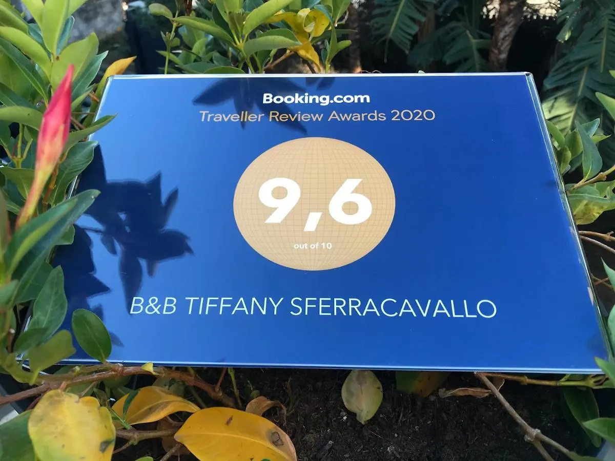 *** Couette-café B&B Tiffany Sferracavallo Palerme Italie
